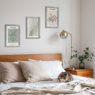Triptyk tavla med ram Blommor i en vas i modern och minimalistisk stil