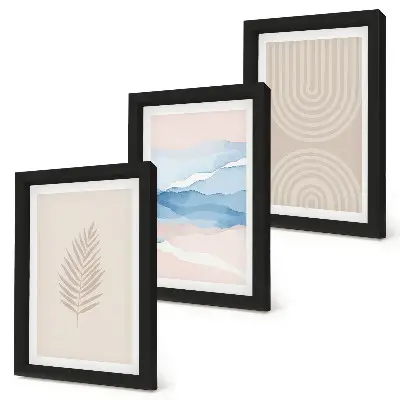 Triptyk med ram motiv med löv och vågor i nyanser av beige och blått