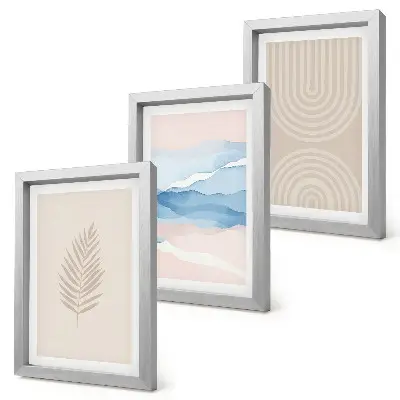 Triptyk med ram motiv med löv och vågor i nyanser av beige och blått