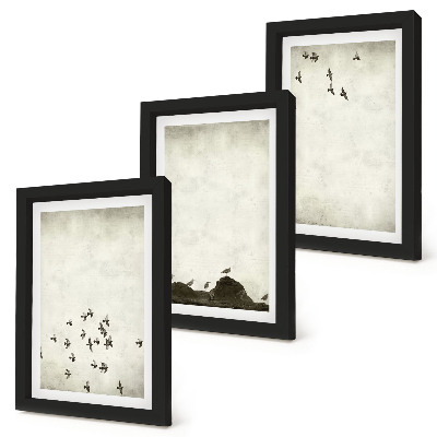 Triptyk tavla med ram Fåglar i flykt målade minimalistisk stil
