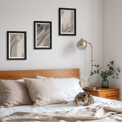 Tavelvägg med 3 tavlor Närbild av naturliga tygstrukturer i boho-stil