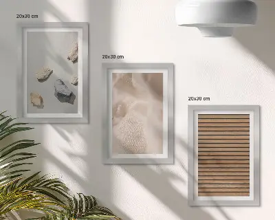 Triptyk med ram tavla med motiv av stenar, trä och tyg i olika texturer