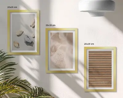 Triptyk med ram tavla med motiv av stenar, trä och tyg i olika texturer