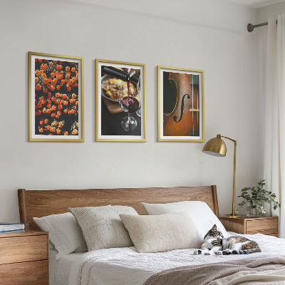 Tavelset ovanför soffa Vintage blommor vinfiol