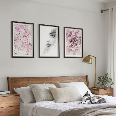 Tavelpaket med ramar Pioner porträtt av en kvinna i svartvitt