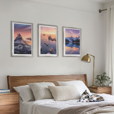 Tavelpaket med ramar Bergslandskap, sjö, väst