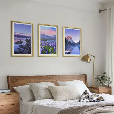 Tavelset med ramar landskap med berg, vatten och himmel