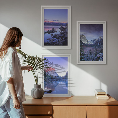 Tavelset ovanför soffa Bergslandskap, solnedgång, vatten