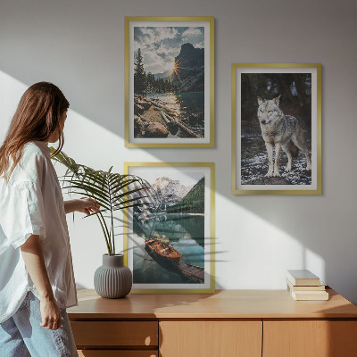 Set om 3 tavlor Berg sjöar varg natur