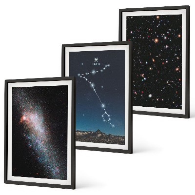 Tavelset ovanför soffa De kosmiska landskapen i Fiskarnas galax