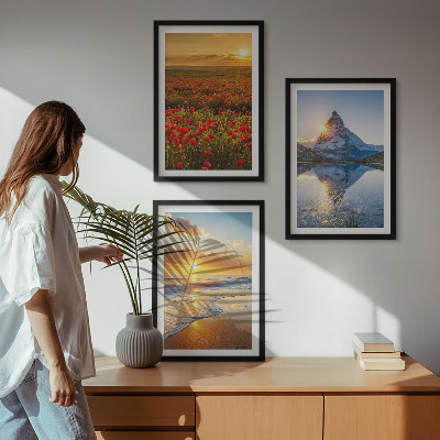 Tavelpaket med ramar Landskap med berg och hav i väster