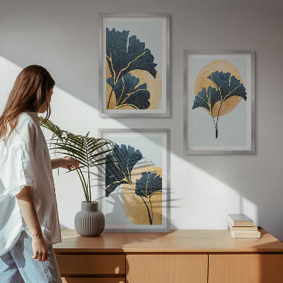 Tavelset ovanför soffa Ginkgoblad ljus bakgrund