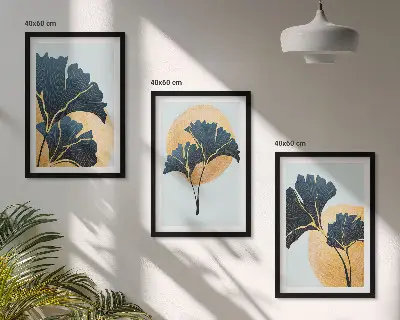 Tavelset med ginkgoblad ljus bakgrund för vägg ovanför soffa