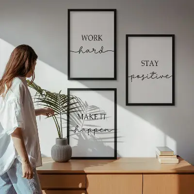 Tavelvägg med ramar minimalistiska motiverande citat