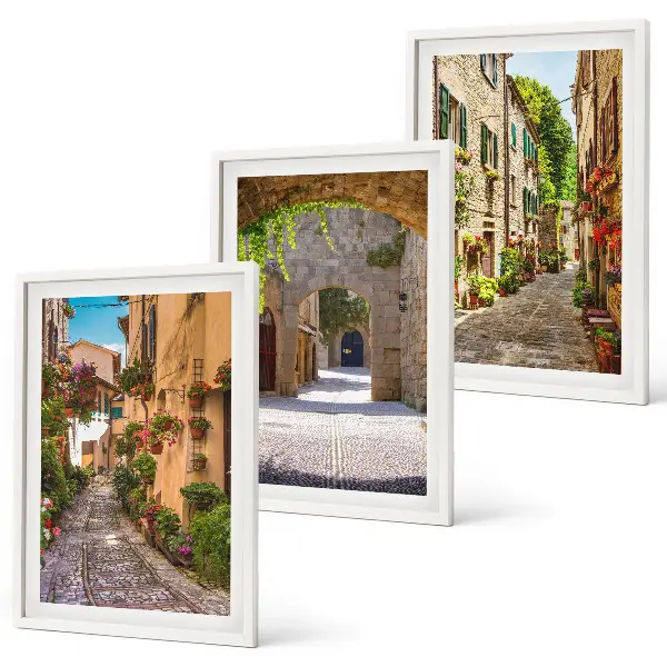 Tavelpaket med motiv av italienska gator blommor och arkitektur med ramar