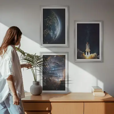 Tavelset med ramar motiv med rymden, jorden och raketer