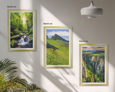 Set om 3 tavlor Gröna berg vattenfall skog