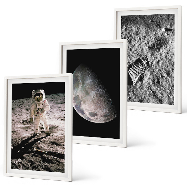 Tavelset ovanför soffa Astronaut Månen foto