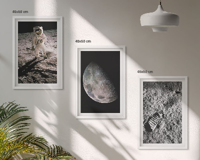 Tavelset ovanför soffa Astronaut Månen foto