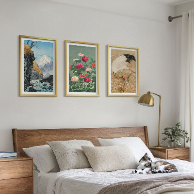 Set om 3 tavlor Berg landskap flod blommor kranar
