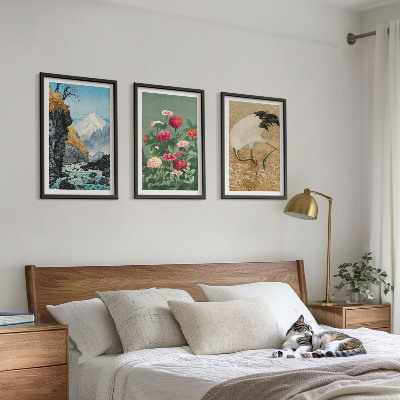 Set om 3 tavlor Berg landskap flod blommor kranar
