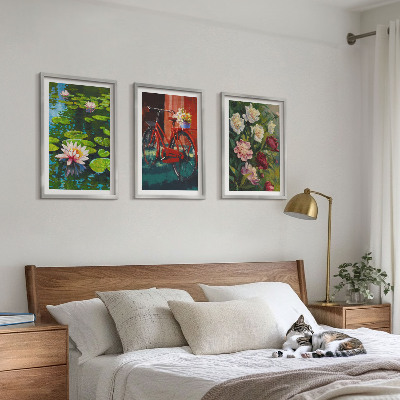 Tavelpaket med ramar Liljor i trädgården, färgglada blommor