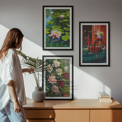 Tavelpaket med ramar Liljor i trädgården, färgglada blommor