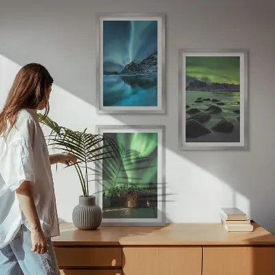 Vinterlandskap med norrsken och berg tavelpaket med ramar