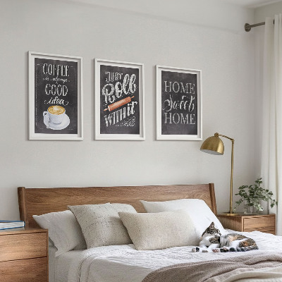 Tavelset ovanför soffa Kaffevals hemvärme