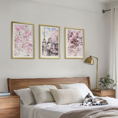 Tavelset ovanför soffa Blommor i nyanser av rosa landskap