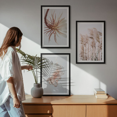 Tavelset ovanför soffa Gräsblommor ljus bakgrundsuppsättning