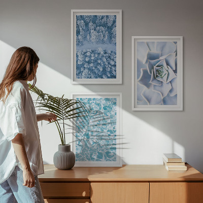 Tavelset ovanför soffa Vinterskog blå blomma vatten