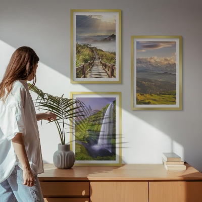 Set om 3 tavlor Bergslandskap vattenfall