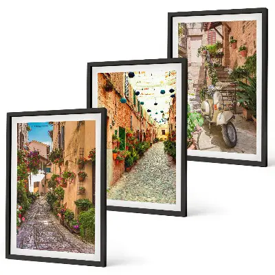 Set med 3 tavlor gator, blommor och italiensk atmosfär