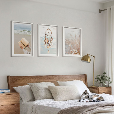 Tavelset ovanför soffa Fridfulla boho sommarlandskap