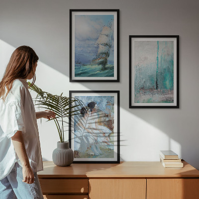 Tavelset ovanför soffa Fartygshavs abstrakt dansare