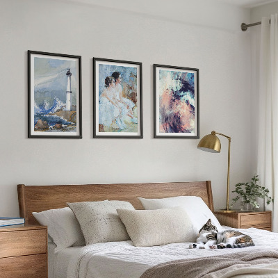 Tavelset ovanför soffa Fyr abstrakt dansare