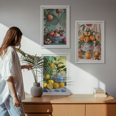 Tavelset ovanför soffa Granatäpplen, persikor, citroner