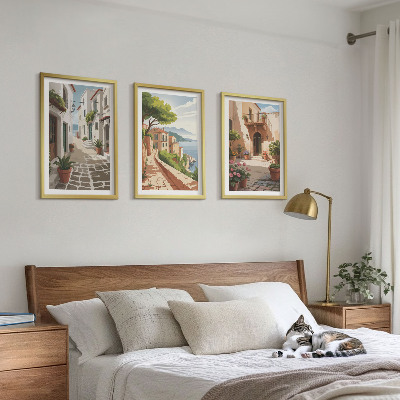 Tavelset ovanför soffa Gator, hus, växter, krukor