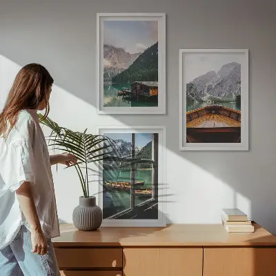 Tavelset med ramar motiven Bergsjön och stugor i Łódź