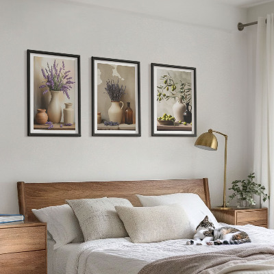 Set om 3 tavlor Blommor i vaser med oliver dekorationer