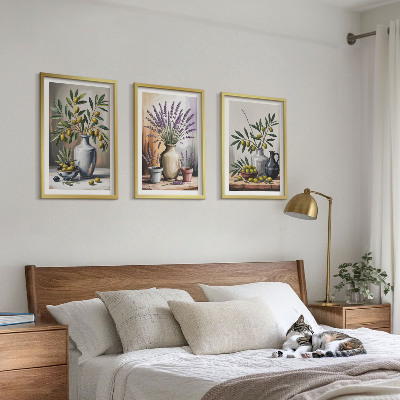 Set om 3 tavlor Olivblommor i vaser i bakgrunden