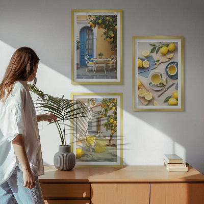 Tavelset ovanför soffa Citroner lemonad blå dörr