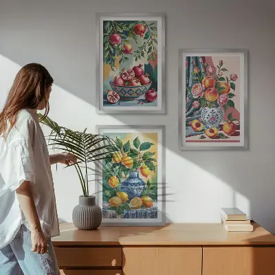 Blommor och frukt i vaser tavelset med ramar