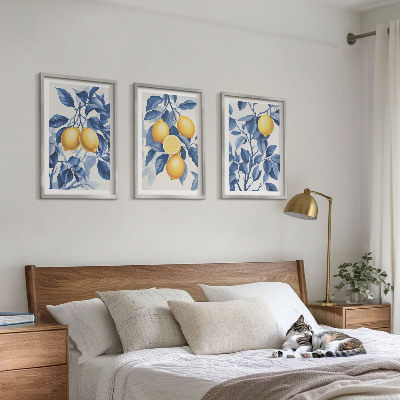 Tavelset ovanför soffa Citrongrenar blå blad
