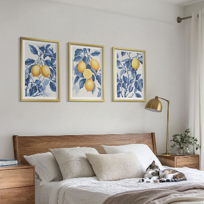 Tavelset ovanför soffa Citrongrenar blå blad