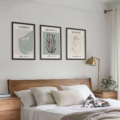 Tavelset ovanför soffa Matisses eleganta abstrakta målningar