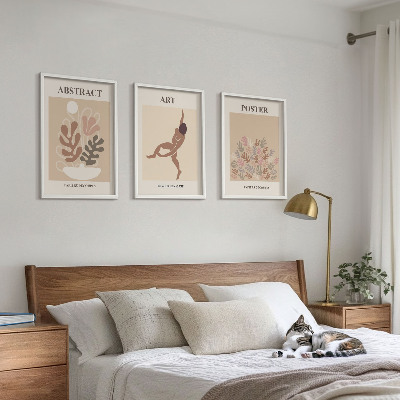 Tavelset ovanför soffa Matisses stilfulla kompositioner