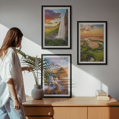 Tavelpaket med ramar Vattenfallslandskap västerut