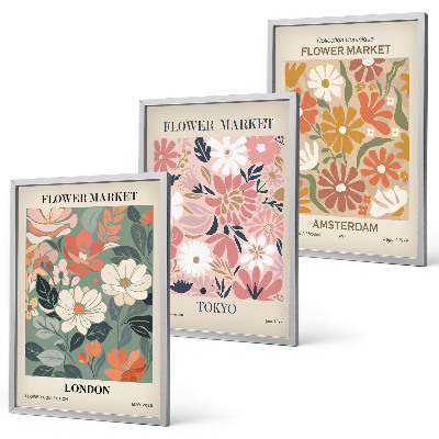 Tavelset ovanför soffa Blommönster London Tokyo Amsterdam